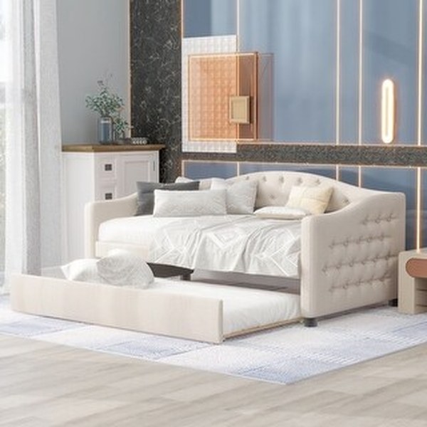 Daybed with Pull-Out Trundle